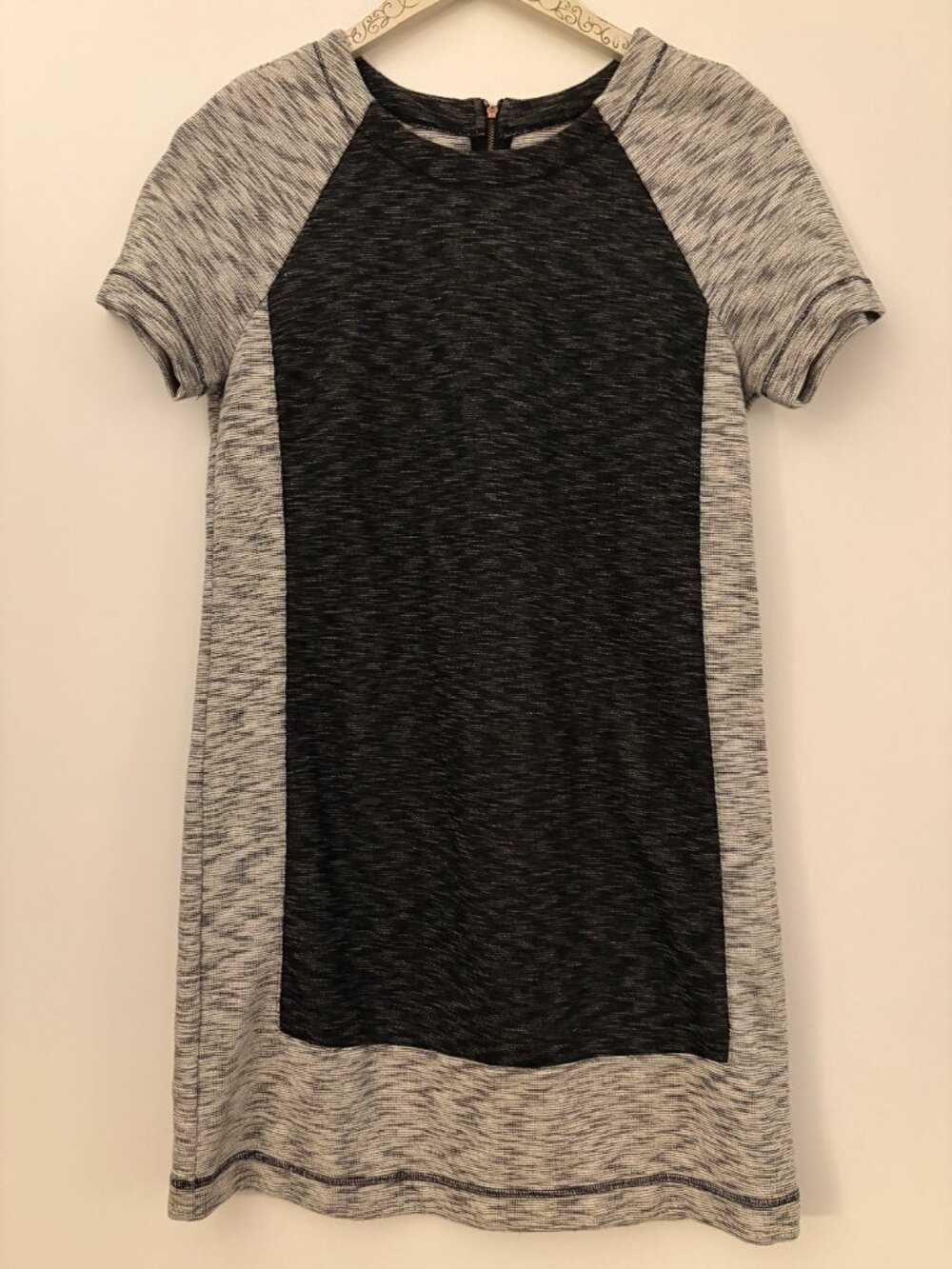 Lou and Grey LOFT Dress, Size Medium